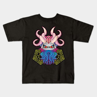 Queen squid horn cumi2 Kids T-Shirt